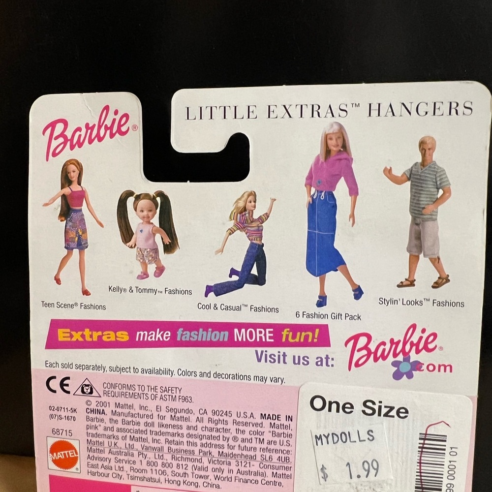Barbie Little Extras Hangers - Dark Pink & Purple Hangers NRFB 2001 - Picture 3 of 4